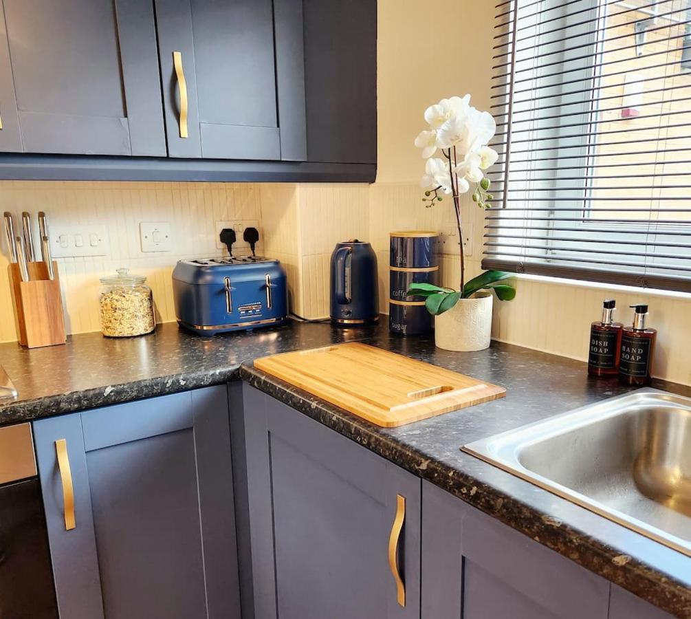 Home From Home 3 Bed,2 Bath House With Garden&Parking Near Centre&Tram Stop Sheffield Ngoại thất bức ảnh