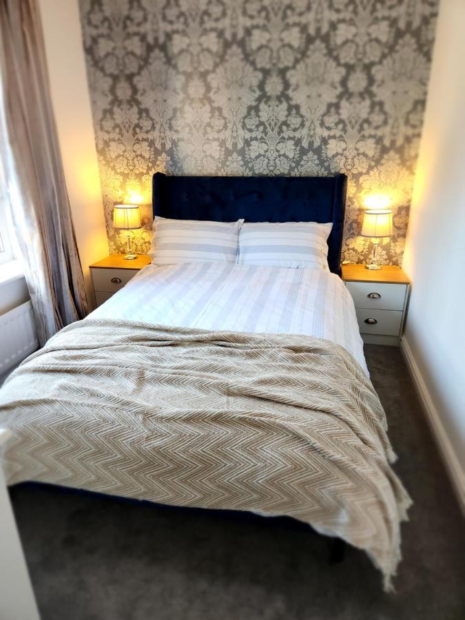 Home From Home 3 Bed,2 Bath House With Garden&Parking Near Centre&Tram Stop Sheffield Ngoại thất bức ảnh